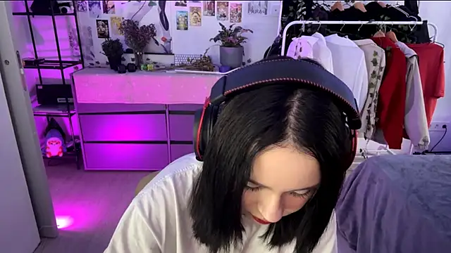 Snapshot of StarIightPrincess chatting on 10.16.25 StarIightPrincess online show from 10.16.25