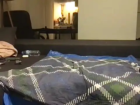 dicsucerboy77 online show from 04.20.26