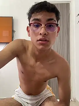 Muchachito18 online show from 02.01.26