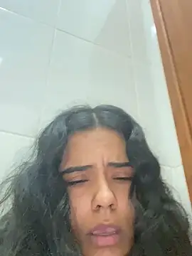 22safadinha69 online show from 04.17.26