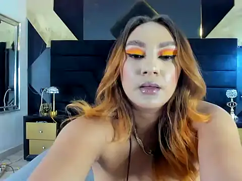 candiefox online show from 10.24.25