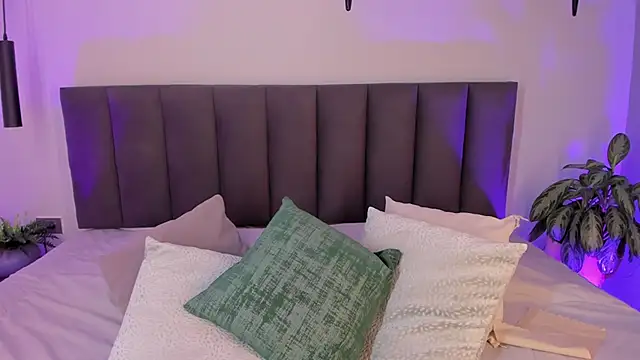 AilanaCortes online show from 02.20.26