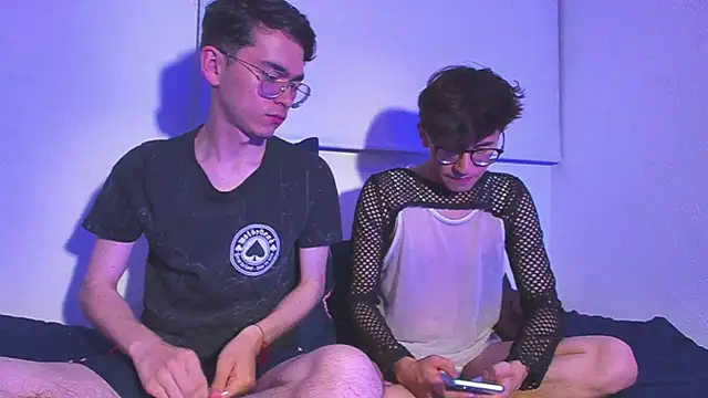 Snapshot of dani_angel_dark chatting on 11.30.25 dani angel dark online show from 11.30.25