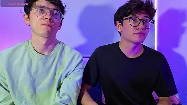 Snapshot of dani_angel_dark chatting on 02.16.26 dani angel dark online show from 02.16.26