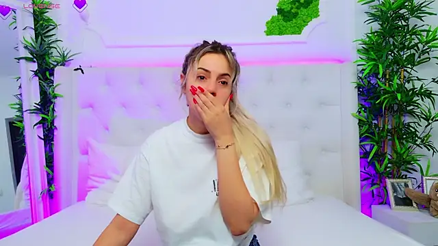 AriannaSins online show from 11.21.25