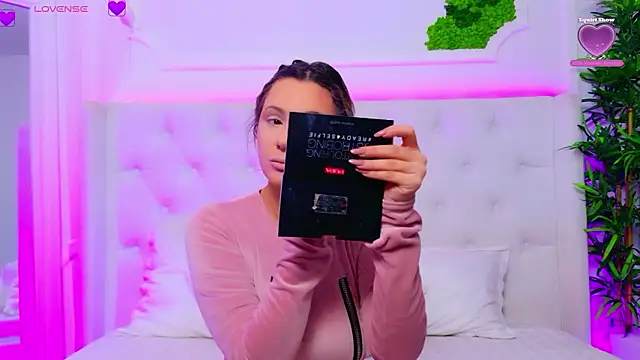 AriannaSins online show from 02.06.26