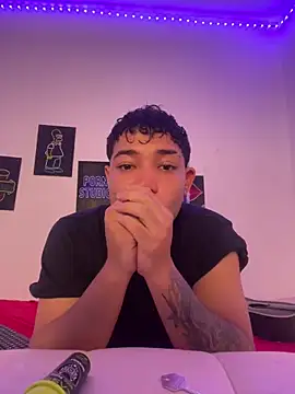 Snapshot of Yeyei77 chatting on 11.09.25 Yeyei77 online show from 11.09.25