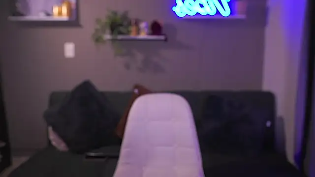 adahara miller17 online show from 10.16.25