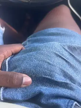 Snapshot of negaosx chatting on 10.22.25 negaosx online show from 10.22.25