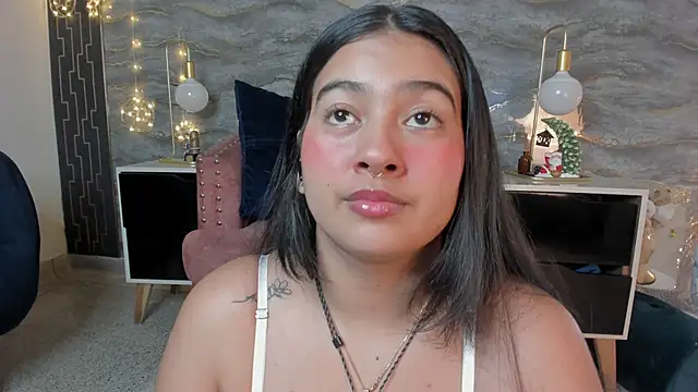 lilithst  online show from 12.17.25