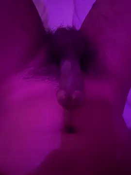 Snapshot of BestAwardYear chatting on 11.13.25 BestAwardYear online show from 11.13.25