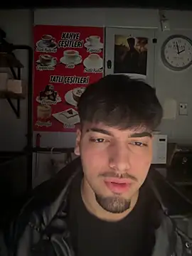 Snapshot of emir343475 chatting on 03.03.26 emir343475 online show from 03.03.26