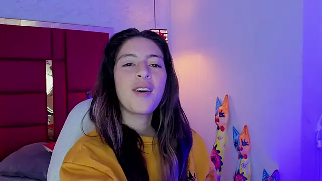 moon winy online show from 04.03.26