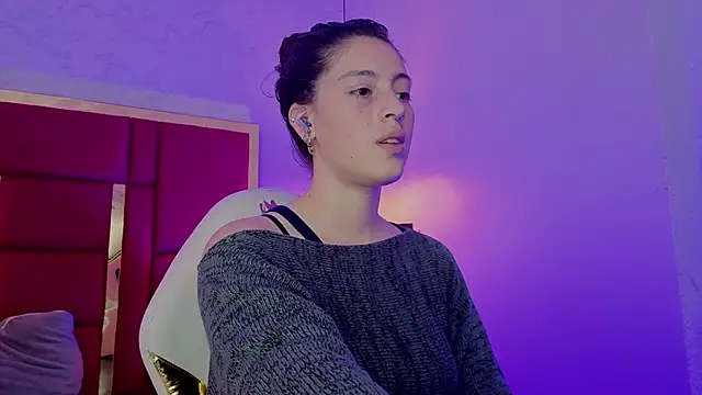 moon winy online show from 04.12.26