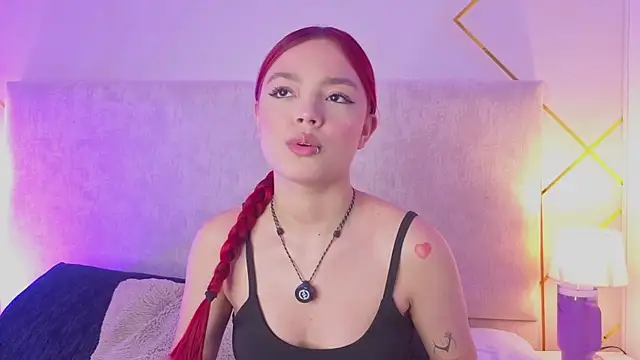Snapshot of Martinaa_Garcia chatting on 07.08.26 Martinaa Garcia online show from 07.08.26