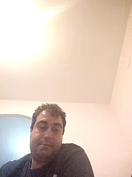 GluingPerson online show from 11.11.25