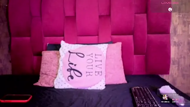 camila  bouzas online show from 02.20.26