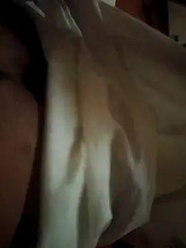 Snapshot of bullamon6549 chatting on 10.28.25 bullamon6549 online show from 10.28.25