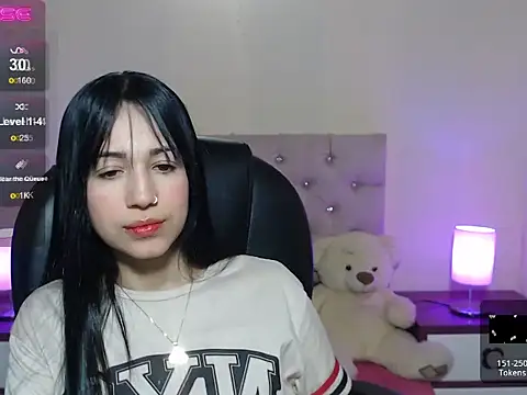 gabyy cute  online show from 10.29.25