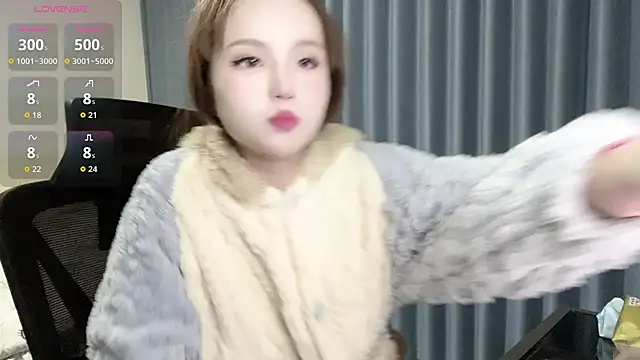 Momo-999 online show from 11.19.25