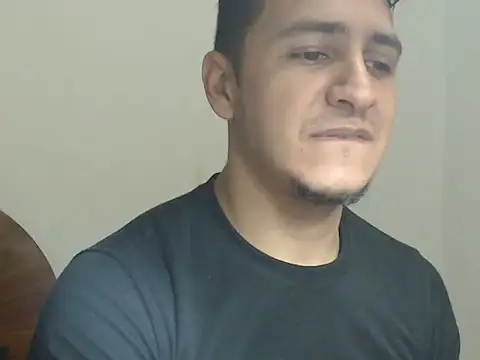 Snapshot of DarkTheKing chatting on 10.19.25 DarkTheKing online show from 10.19.25