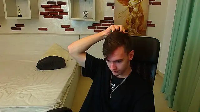 BradyFlint online show from 12.04.25