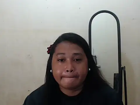 Sophialovecum 29 online show from 11.28.25