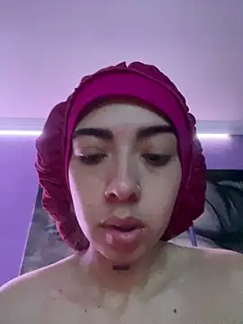 Snapshot of Mariam_cuttee chatting on 05.20.26 Mariam cuttee online show from 05.20.26