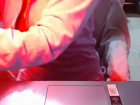 sonali hotty online show from 12.18.25