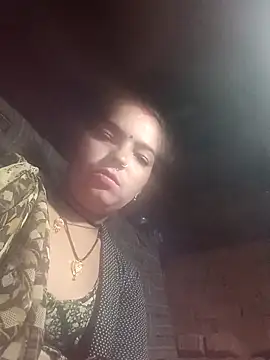 Snapshot of M-MAYA chatting on 11.14.25 M-MAYA online show from 11.14.25