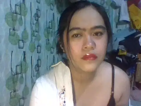 Snapshot of XxImSexyVera07xX chatting on 10.18.25 XxImSexyVera07xX online show from 10.18.25