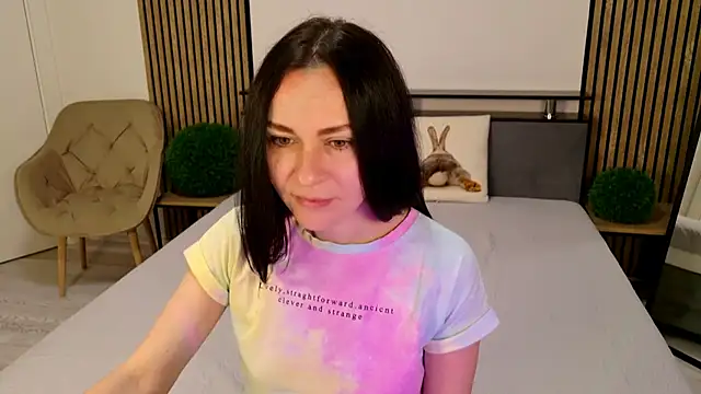 DitaNoir online show from 05.20.26