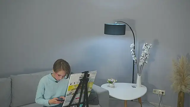 SabraDonkle online show from 10.19.25