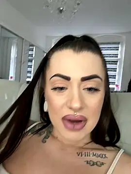 Barbie 1312 online show from 10.21.25