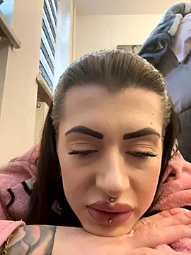 Barbie 1312 online show from 10.26.25