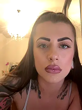 Barbie 1312 online show from 11.11.25