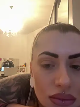 Barbie 1312 online show from 11.12.25