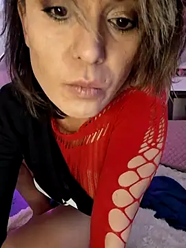 Snapshot of Your_Desires07 chatting on 04.13.26 Your Desires07 online show from 04.13.26