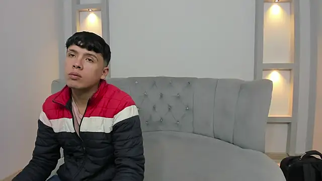 hoot booys  online show from 02.12.26