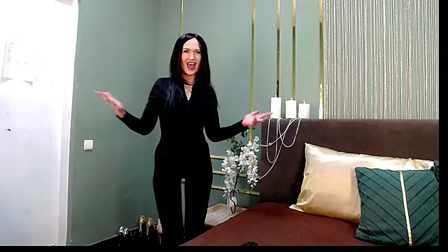 Snapshot of JaneWalch chatting on 03.04.26 JaneWalch online show from 03.04.26