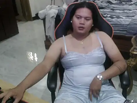 Zoe fenlon online show from 10.29.25