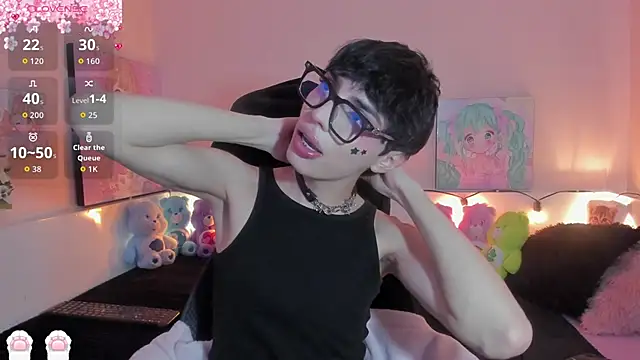 Strawberry Kitty  online show from 02.14.26