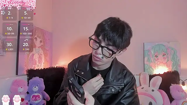 Strawberry Kitty  online show from 02.21.26