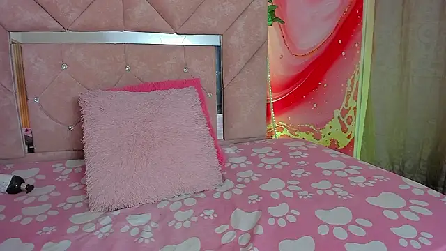 mia  blaze   online show from 02.12.26