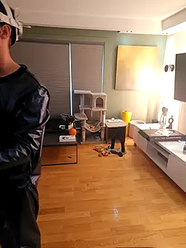 Snapshot of Benfetish chatting on 11.05.25 Benfetish online show from 11.05.25