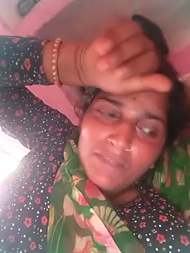 Snapshot of Pooja_shre chatting on 04.19.26 Pooja shre online show from 04.19.26