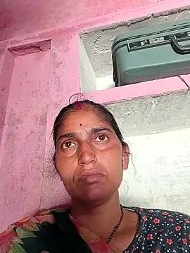 Snapshot of Pooja_shre chatting on 04.24.26 Pooja shre online show from 04.24.26