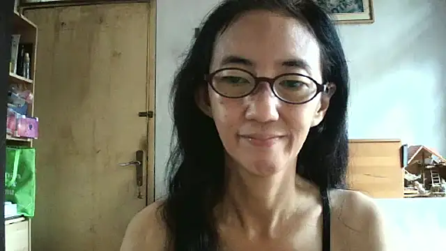 princessD077 online show from 12.04.25