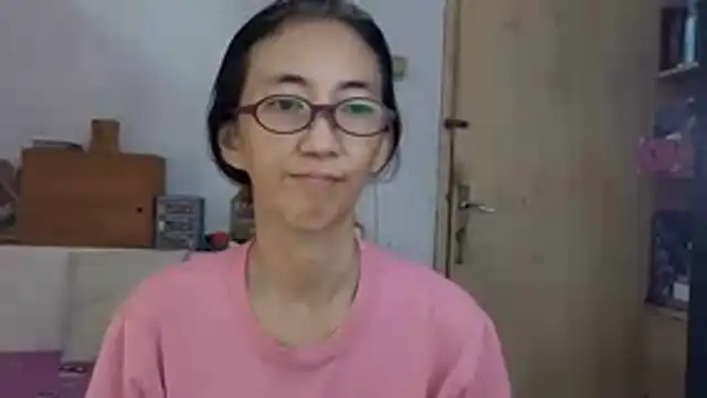 Snapshot of princessD077 chatting on 04.27.26 princessD077 online show from 04.27.26