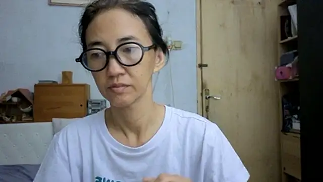 Snapshot of princessD077 chatting on 05.21.26 princessD077 online show from 05.21.26